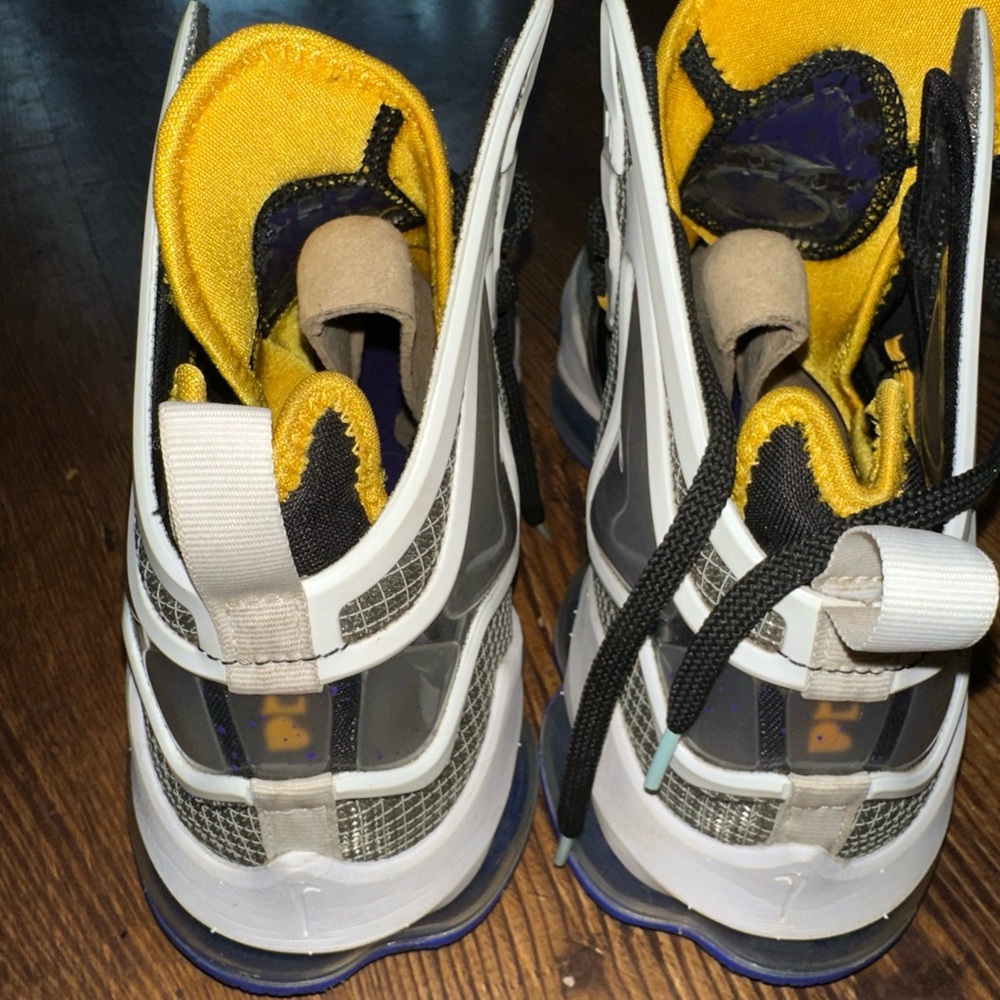 Nike Lebron 19 Graduate Men’s Size 14 Basketball Shoes EUC - Picture 7 of 8